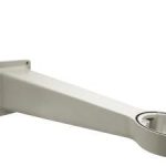 Pelco Wall bracket w/int cable ch